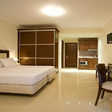 Royal & Hotel Nydri (Lefkada)